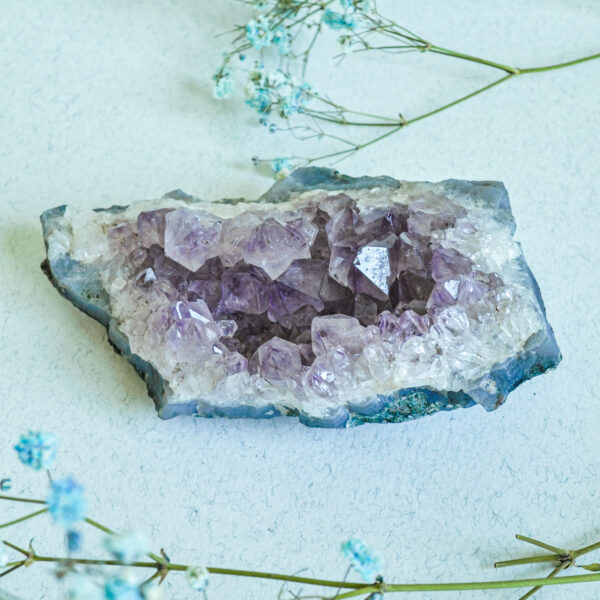 kristalai-neapdirbti-kristalai-ametisto-druza-12