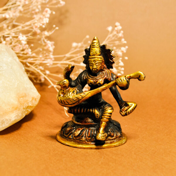 namu-dekoras-zalvarines-statulos-zalvarine-statula-saraswati-2