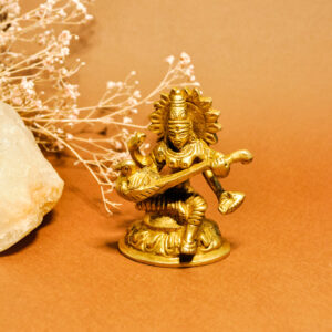 namu-dekoras-zalvarines-statulos-zalvarine-statula-saraswati