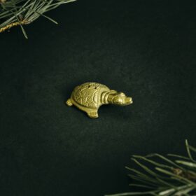 kvapai-is-indijos-smilkalines-zalvarine-smilkaline-vezlys