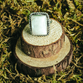 indiski-papuosalai-papuosalai-is-zalvario-zalvarinis-ziedas-su-vaivorykstinio-menulio-akmenuku-3