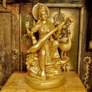 namu-dekoras-zalvarines-statulos-zalvarine-statula-saraswati-1-1