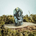 kristalai-dekoratyviniai-kristalai-labradorito-ganesa-7