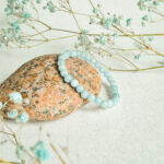kristalai-papuosalai-is-kristalu-apyrankes-is-akvamarino-apyranke-6mm