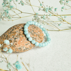 kristalai-papuosalai-is-kristalu-apyrankes-is-akvamarino-apyranke-8mm