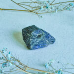 kristalai-neapdirbti-kristalai-neapdirbtas-labradoritas-1