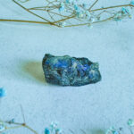 kristalai-neapdirbti-kristalai-neapdirbtas-labradoritas-5