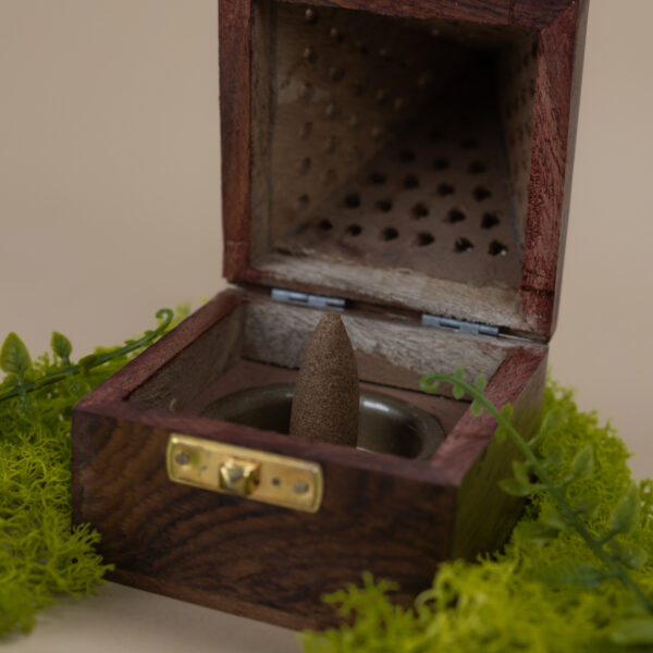 indiski-kvapai-smilkalines-medine-smilkaline-3