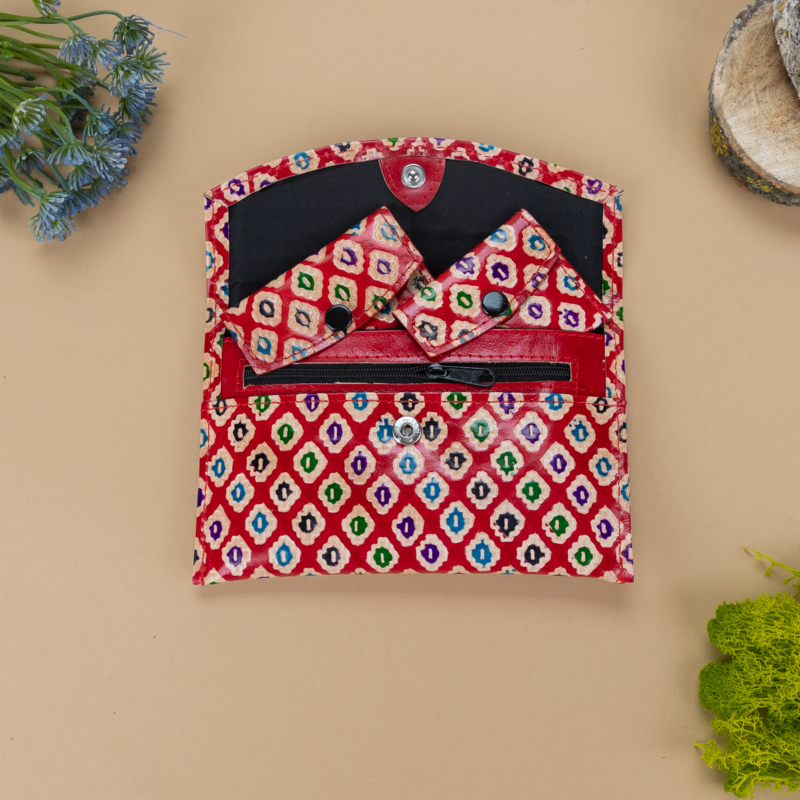 aksesuairai-is-indijos-pinigines-odiniu-piniginiu-komplektas-2024-1