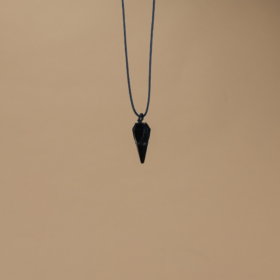 kristalai-kristalu-papuosalai-kristalu-pakabukai-2024-obsidiano-pakabukas