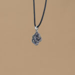 papuosalai-is-indijos-papuosalai-is-zalvario-zalvariniai-pakabukai-zalvarinis-pakabukas-gyvate-0-1