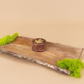 aksesuarai-is-indijos-prekes-rukantiems-grinderiai-smulkintuvai-grinderis-medinis-smulkintuvas-1