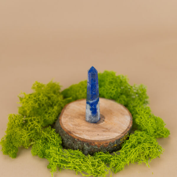 kristalai-dekoratyviniai-kristalai-lazurito-obeliskas