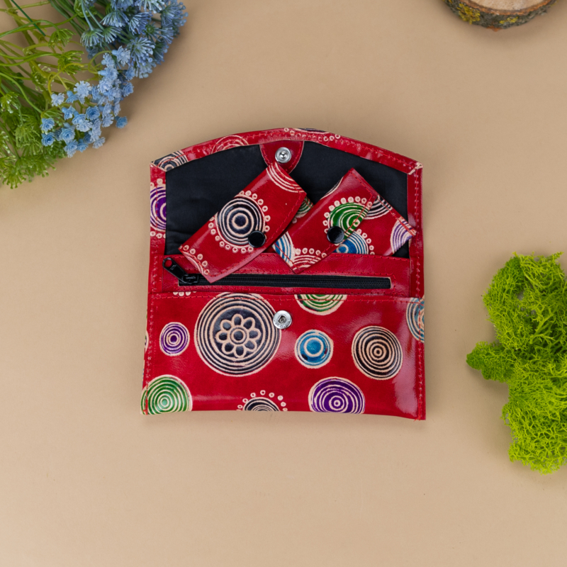 aksesuairai-is-indijos-pinigines-odiniu-piniginiu-komplektas-rutuliai-raudona-1