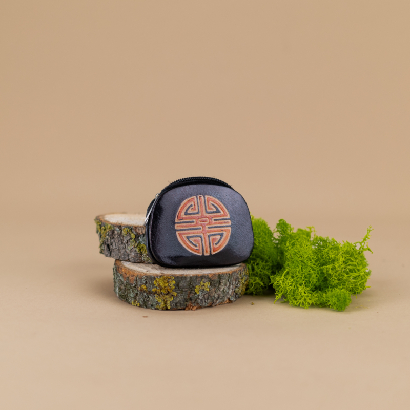 aksesuairai-is-indijos-pinigines-odine-pinigine-monetoms-0