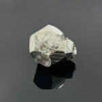 kristalai-neapdirbti-kristalai-neapdirbtas-piritas-zvaizgde-8