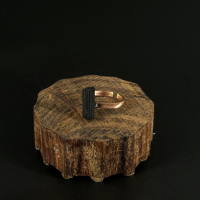 indiski-papuosalai-zalvariniai-papuosalai-zalvariniai-ziedai-varinis-ziedas-su-neapdirbtu-turmalinu