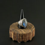 indiski-papuosalai-zalvariniai-papuosalai-zalvariniai-ziedai-zalvarinis-ziedas-su-kristalu-2024-06-5-sidabrine-labradoritas-