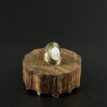 indiski-papuosalai-zalvariniai-papuosalai-zalvariniai-ziedai-zalvarinis-ziedas-su-kristalu-2024-06-4-auksine-menulio-akmuo-