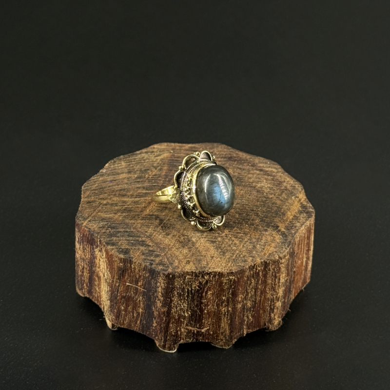 indiski-papuosalai-zalvariniai-papuosalai-zalvariniai-ziedai-zalvarinis-ziedas-su-kristalu-2024-06-6-auksine-labradoritas-1