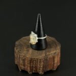 indiski-papuosalai-zalvariniai-papuosalai-zalvariniai-ziedai-zalvarinis-ziedas-su-neapdirbtu-kristalu-2024-06-75-citrinas