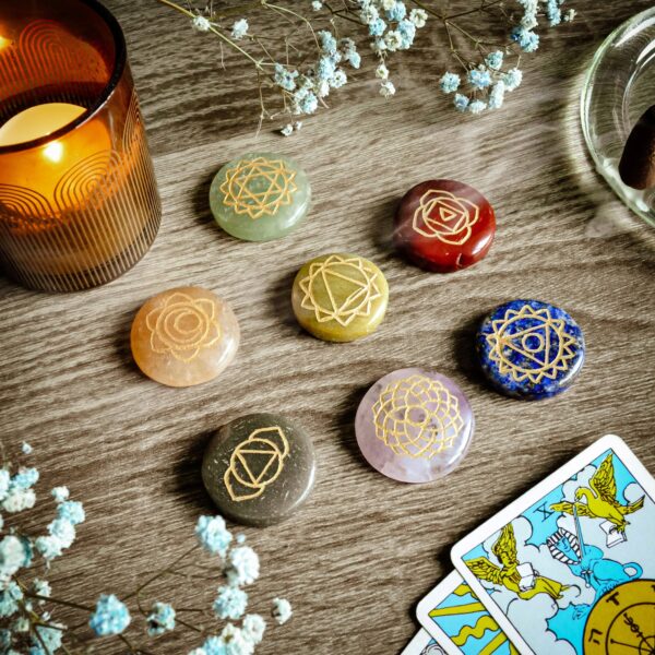 kristalai-kiseniniai-kristalai-kristalu-su-cakromis-rinkinys-apskritimas-10