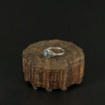 indiski-papuosalai-zalvariniai-papuosalai-zalvariniai-ziedai-zalvarinis-ziedas-su-kristalu-2024-06-69-labradoritas-1