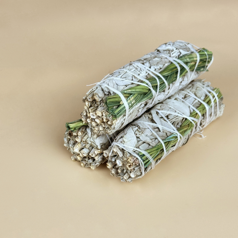 kvapai-is-indijos-baltasis-salavijas-baltojo-salavijo-vandenine-monazole-rysulelis-2