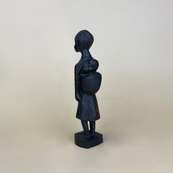 namu-dekoras-medines-dekoracijos-afrikietiska-statulele-18