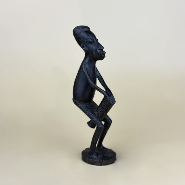 namu-dekoras-medines-dekoracijos-afrikietiska-statulele-47