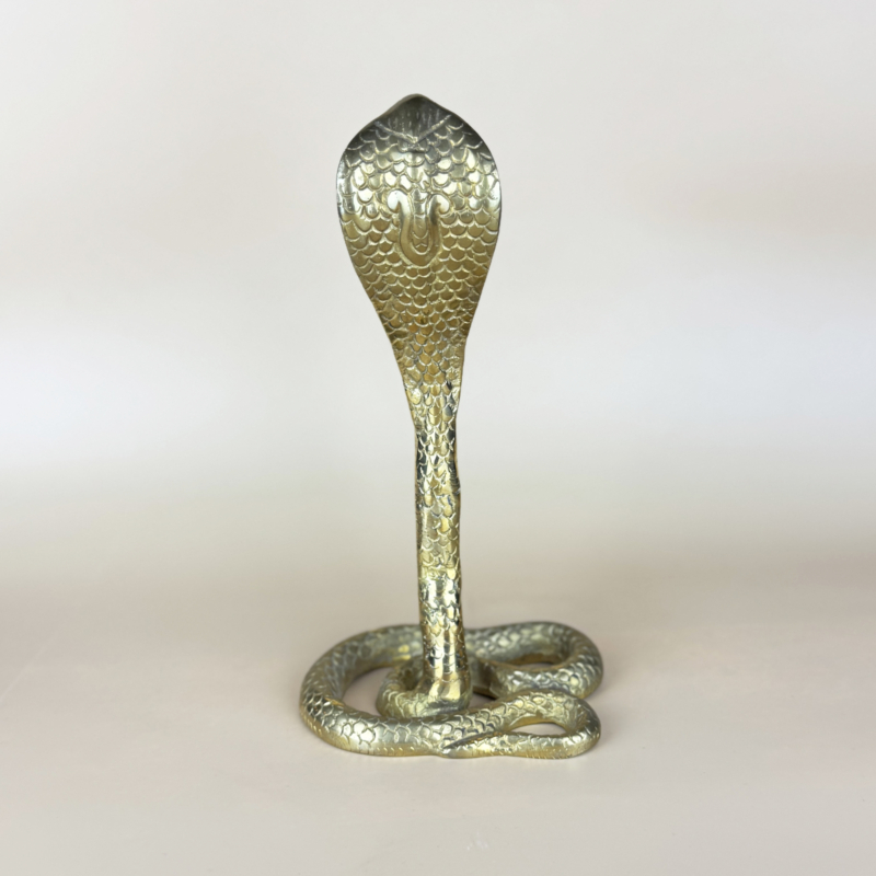 namu-dekoras-zalvarines-statulos-zalvarine-statula-gyvate-2