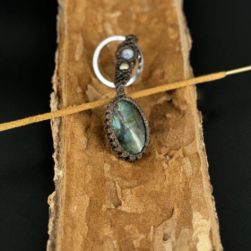 kristalai-raktu-pakabukai-su-kristalais-labradorito-raktu-pakabukas-lapkr-5