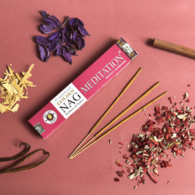 indiski-kvapai-smilkalai-golden-nag-meditation-smilkalai