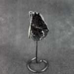 kristalai-dekoratyviniai-kristalai-neapdirbti-kristalai-neapdirbto-obsidiano-dekoracija-5