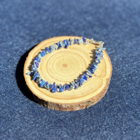 kristalai-papuosalai-is-kristalu-apyrankes-is-kristalu-apyranke-is-lazurito-cipsu-apyranke