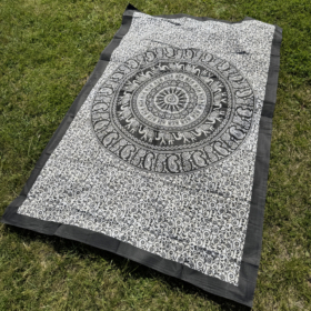 namu-dekoras-lovatieses-medvilnine-lovatiese-uzklotas-lovai-langui-sienui-mandala-2