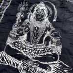 namu-dekoras-lovatieses-medvilnine-lovatiese-uzklotas-lovai-langui-sienui-siva-juoda-2