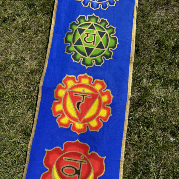 namu-dekoras-lovatieses-plakatas-7-cakros-mel-2