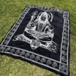 namu-dekoras-lovatieses-medvilnine-lovatiese-uzklotas-lovai-langui-sienui-siva-juoda-1