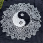 namu-dekoras-lovatieses-medvilnine-lovatiese-uzklotas-lovai-langui-sienui-ying-yang-black-2