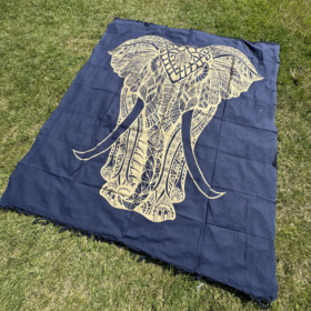 namu-dekoras-lovatieses-austa-medvilnine-lovatiese-uzklotas-lovai-langui-sienui-dramblys-auks-mel-2