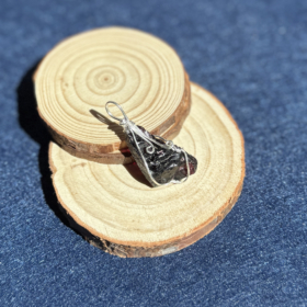 kristalai-kristalu-pakabukai--255-neapdirbto-granato-pakabukas