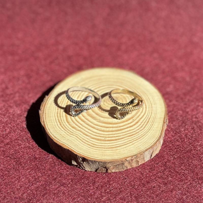 indiski-papuosalai-zalvariniai-apapuosalai-zalvariniai-ziedai-zalvarinis-ziedas-25-5-gyvate-1