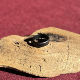 indiski-papuosalai-zalvariniai-apapuosalai-zalvariniai-ziedai-nerudijancio-plieno-ziedas-juodas