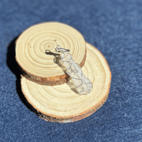 kristalai-kristalu-pakabukai--255-kalnu-kristolo-pakabukas