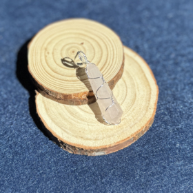 kristalai-kristalu-pakabukai--255-rozinio-kvarco-pakabukas