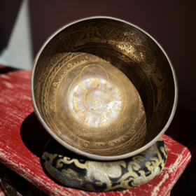 namu-dekoras-skambantys-dubenys-skambantis-dubuo-su-indisku-graviravimu-sd7