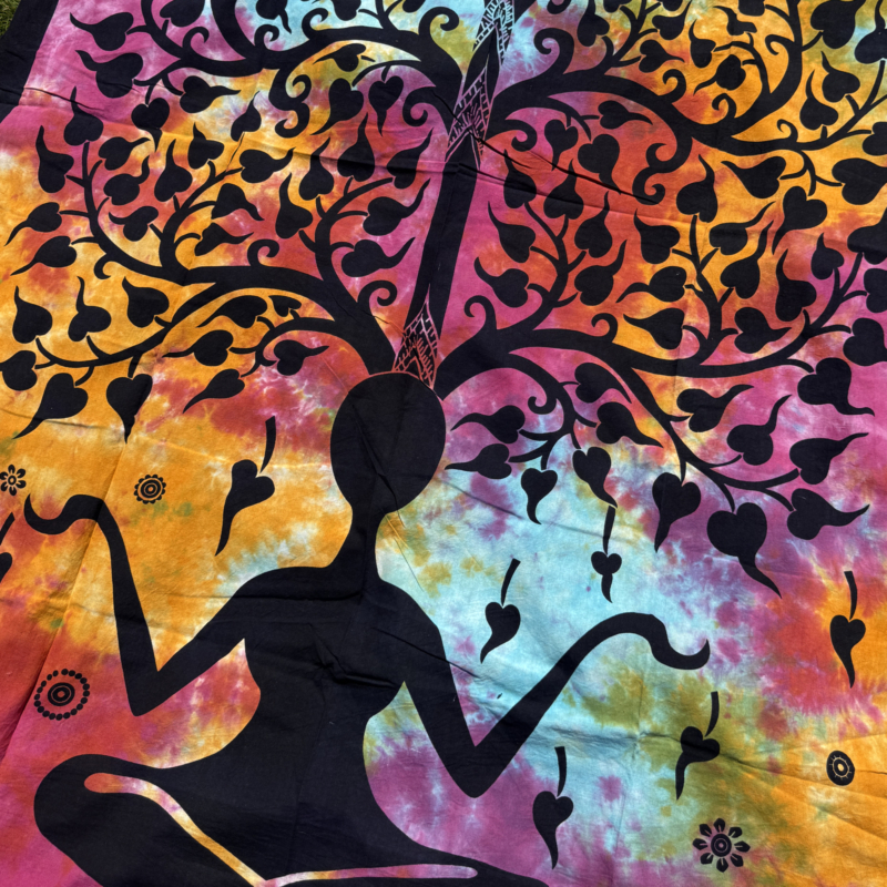 namu-dekoras-lovatieses-medvilnine-lovatiese-uzklotas-lovai-langui-sienui-jogos-medis-1