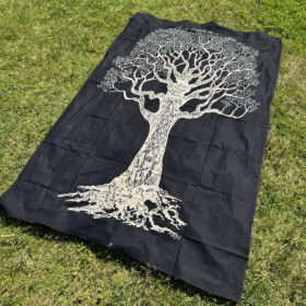 namu-dekoras-lovatieses-medvilnine-lovatiese-uzklotas-lovai-langui-sienui-medis-balt-1