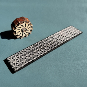 indiski-kvapai-smilkalines-akmenine-smilkaline-rast-3